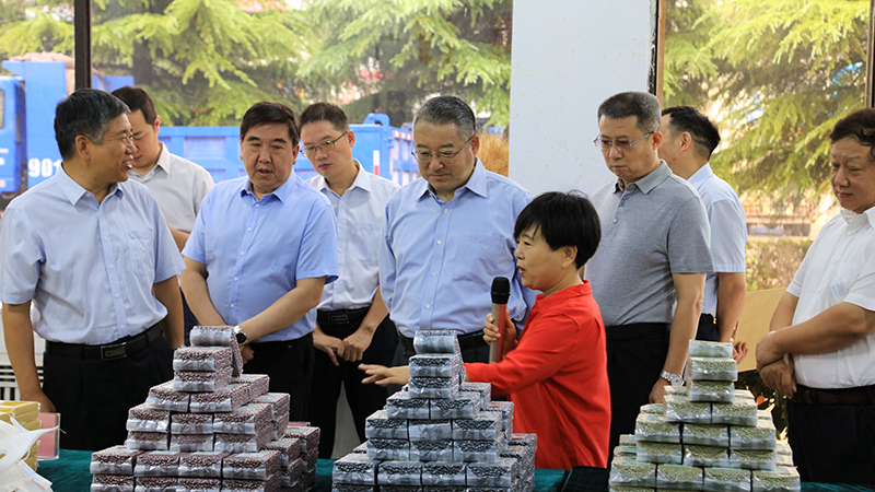 W020201125075643061479 ±´Ë¹ÌØ - È«Çò×îÉÝ»ªµÄÓÎϷƽ̨